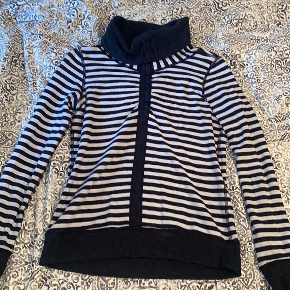 Lululemon Reversible Sweatshirt!